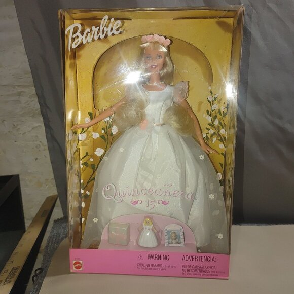 Barbie Quinceañera Doll Special Edition Mattel 1994 Collectible Original Box - Picture 3 of 16